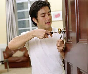 General Locksmith Store Mt Laurel, NJ 856-437-3701 - changing-locks